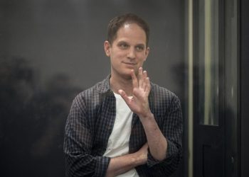 Trump claims he’d use relationship with Putin to free detained reporter