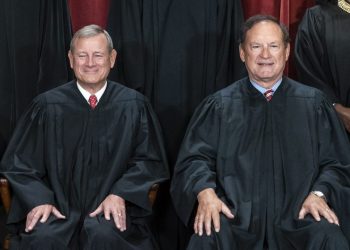 Democrats press Chief Justice Roberts to address ethics at Supreme Court