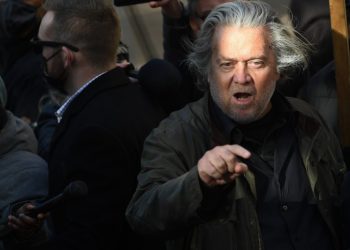 Supreme Court denies Bannon’s last bid to delay prison for Jan. 6 contempt