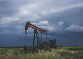 Oil and natural gas: oil in the zone is around $78.25