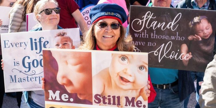 Pro-life group urges GOP to avoid ‘ostrich strategy,’ target Dems for wanting ‘global abortion factory’