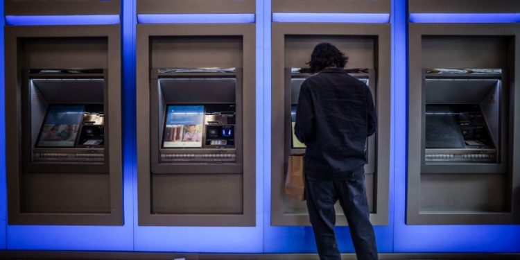 Here are some money moves to make before the Fed starts cutting interest rates