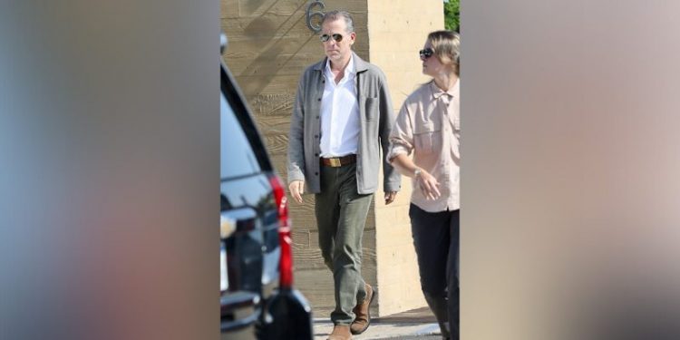 Hunter Biden spotted leaving eatery just before Rosie O’Donnell, who has pushed for Biden to ‘pass the torch’