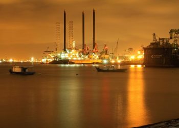 Oil and Natural Gas: Oil is down to $82.45 and EMA 200