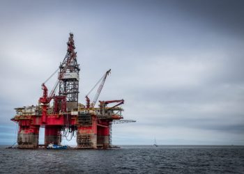 Oil and natural gas: Oil is once again in a support zone