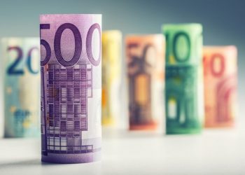 The euro index is stagnating and is going to a new high
