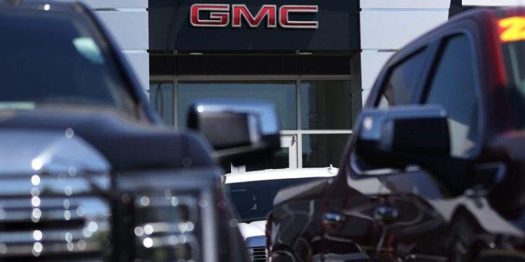 GM lays off more than 1,000 salaried software and services employees