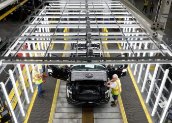 Ford delays new EV plant and cancels electric three-row SUV as it shifts strategy