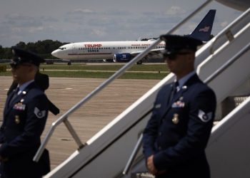 Trump-led attack on Walz’s military record includes vets with their own false claims