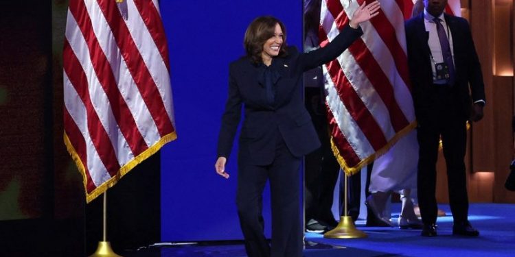 Kamala Harris’ big night helps Democrats reverse their fortunes