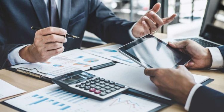 FTSE 250 Index: Performance and Investment Options