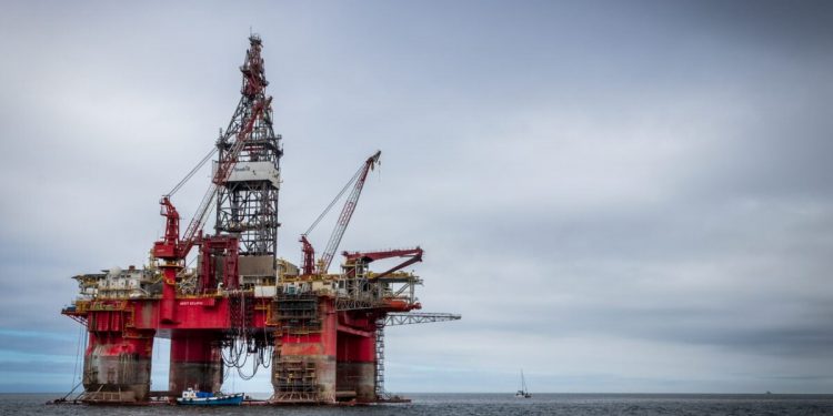 Oil and natural gas: oil in a new surge since yesterday