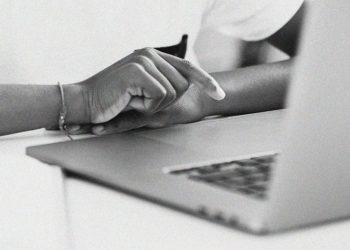 Lawmakers push to revive low-income broadband subsidy as providers pivot