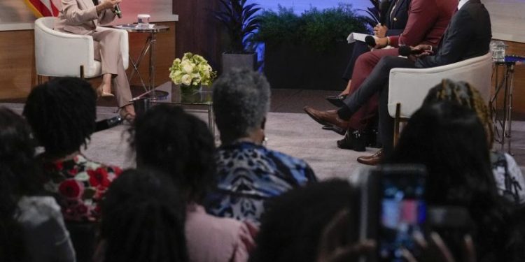 Harris tells NABJ she expects to ‘earn’ the Black vote this November