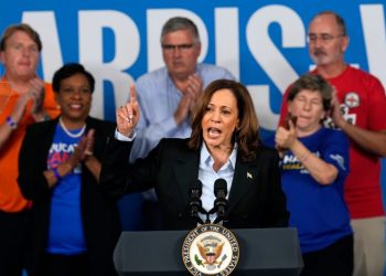 Harris makes pitch to union voters in ‘blue wall’ states