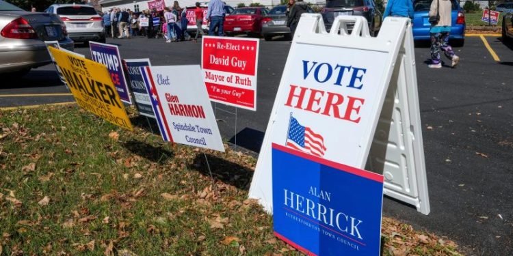 North Carolina breaks turnout record on first day of early voting