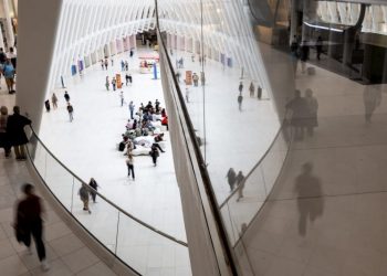 Malls are using new restaurants to draw consumers as shopping centers reinvent themselves