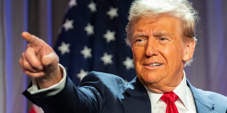 Trump transition signs agreement for FBI background checks