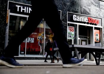 GameStop, MicroStrategy shares rise after Ryan Cohen posts photo with Michael Saylor