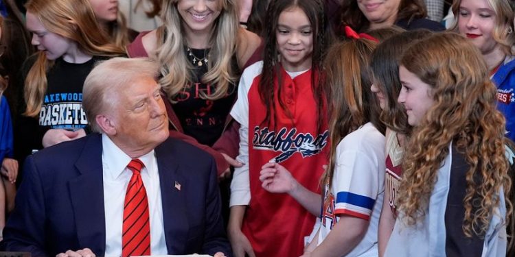 Federal judge orders Trump admin to restore public health web pages