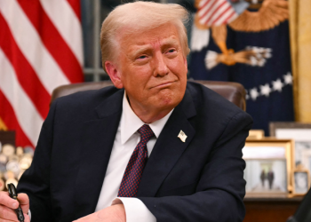 Judge restores Trump administration’s buyout offer to federal workers