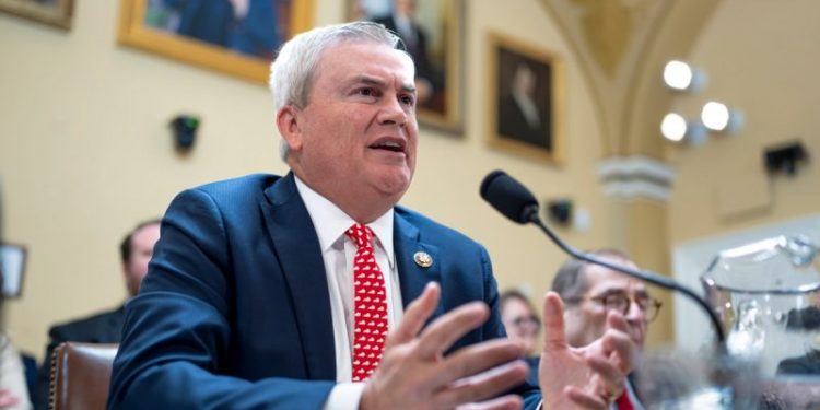 Comer probes NGOs that received $20B in Biden EPA grants despite almost no revenue: ‘Shady deal’