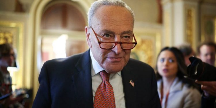 Schumer refuses to step down as Senate Dem leader, defends shutdown vote