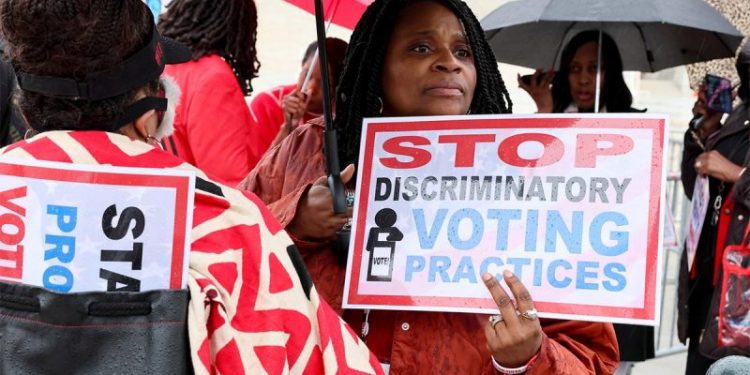 Supreme Court hears pivotal Louisiana election map case ahead of 2026 midterms