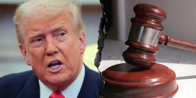 Trump fires Democratic FTC commissioners