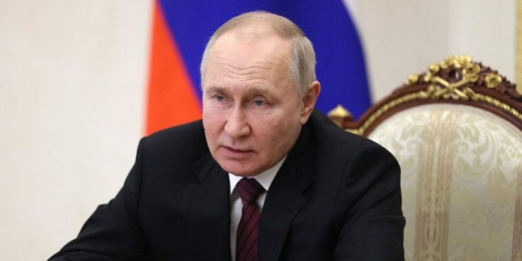 Putin announces temporary Easter ceasefire in Ukraine war