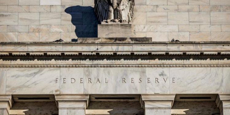Divided Fed proposes rule to ease capital requirements for big Wall Street banks
