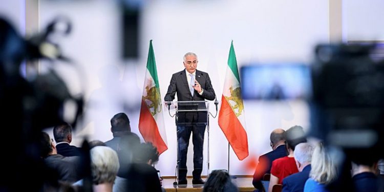 Exiled Iranian prince tells Trump he can be ‘one of history’s great peacemakers’ amid talk of regime change