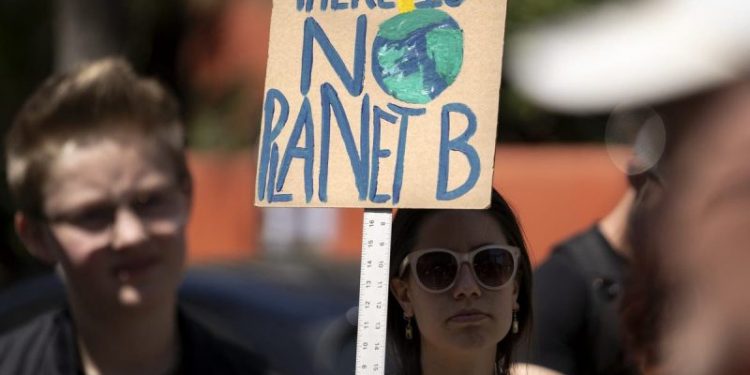 Unearthed chats shed light on cozy ties between judges, climate activists