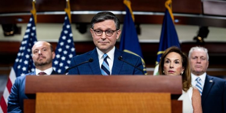 Battleground Republicans hold the line as Johnson pressures Dems on shutdown