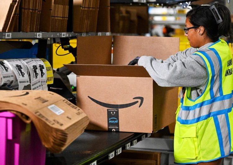 Amazon slashes another 16,000 jobs