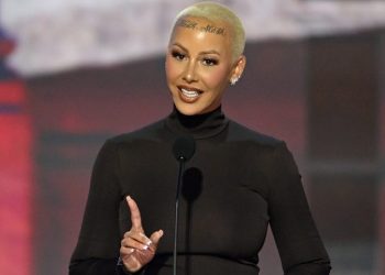 Amber Rose defends Charlie Kirk’s widow against online critics