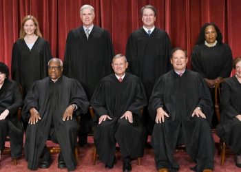 Trump admin asks Supreme Court to end temporary protected status for Syrian migrants