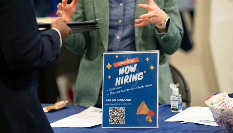 U.S. added 178,000 jobs in March, reflecting resilient labor market just as Iran war escalated